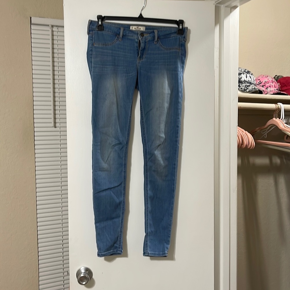 Hollister skinny jeans